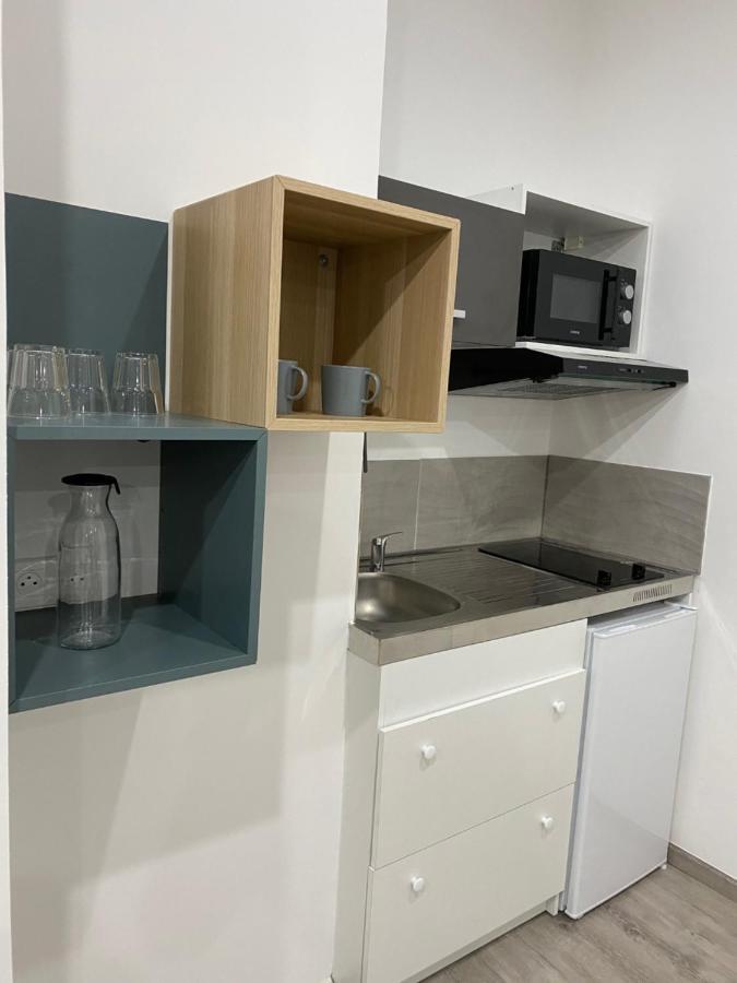 Studio Confortable Au Centre De Маноск Экстерьер фото